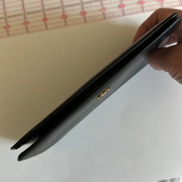 CHANEL long bifold wallet with box & dust bag - Picture 10 of 13